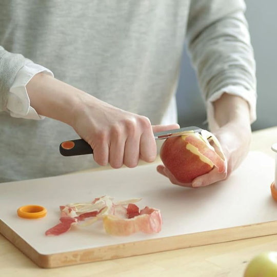 Fiskars Αποφλοιωτής/Καθαριστής Φρούτων & Λαχανικών από Πλαστικό
