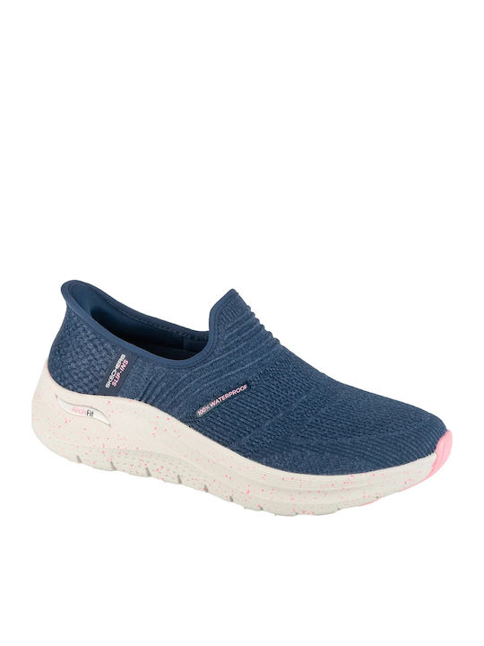 Skechers