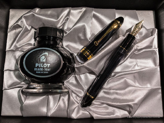 Pilot Custom 823 Transparent Black Fountain Pen Fkke-3mrp-tb 07283860563 Nibs Broad 14k