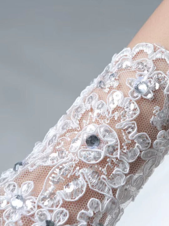 Set of 2 Pieces Official Impressive Lace Floral Mesh Gloves Shiny Rhinestones White