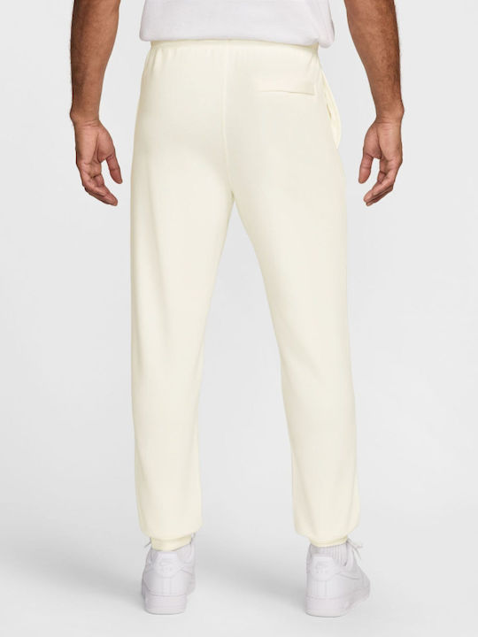 Nike Club Jogger Pants MORE