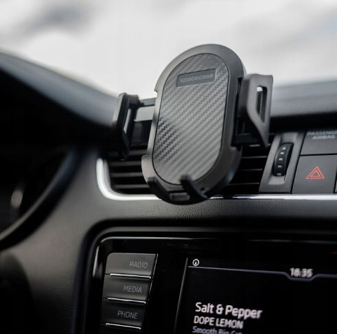 Spacecase Βάση Κινητού Αυτοκινήτου Spacecase Sc16 Universal με Ρυθμιζόμενα Άγκιστρα Μαύρη