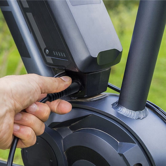 Qoltec Charger for Electric Scooter in Black Color