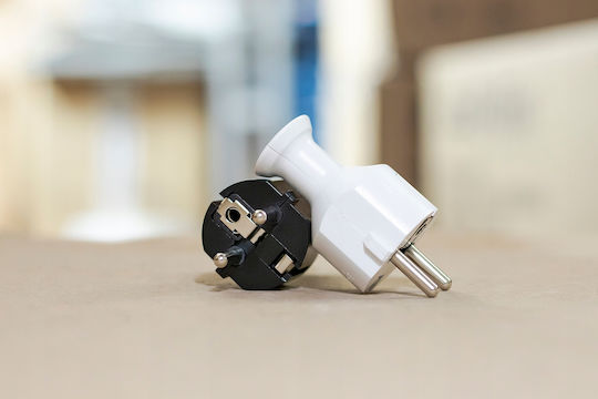 Montis 0 A Schutzkontaktstecker