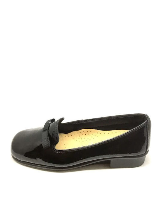 Patent Leather Women's Moccasins in Black Color