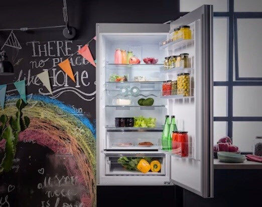 Amica Mini Bar Încorporabil 135lt Înălțime 81.8 Lățime 59.6 Adâncime 55 cm Alb UC162.4(E)
