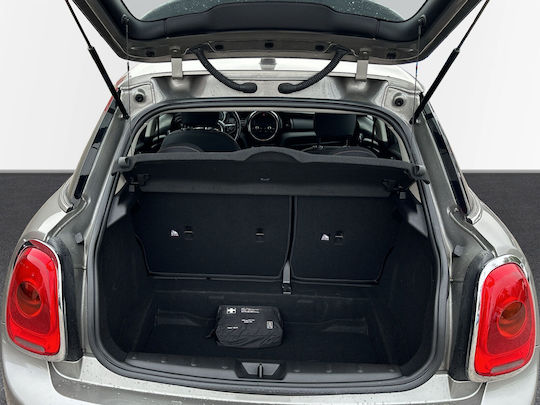 Mini Cooper One D '18