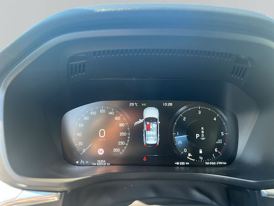 Volvo XC 60 B4 AWD Auto Momentum Pro '19