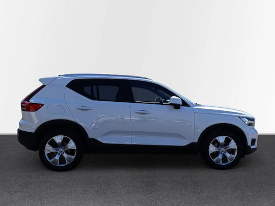 Volvo XC40 T3 1.5 MT6 Momentum '19