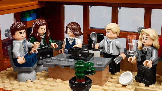 LEGO Ideas Twilight The Cullen House For 18+ Years 2001 Pieces