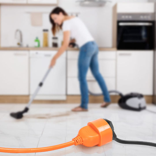 Aigostar Extension Cable Cord 3 x 1.5mm²/15m Orange