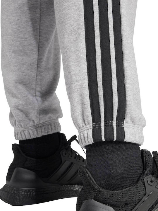 Essentials 3-Stripes Jogginghose Grey