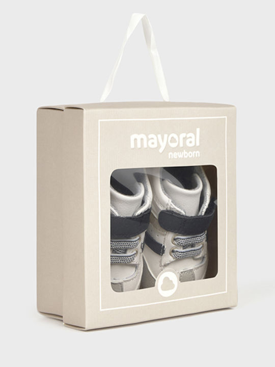 Mayoral Βρεφικά Sneakers Αγκαλιάς Λευκά