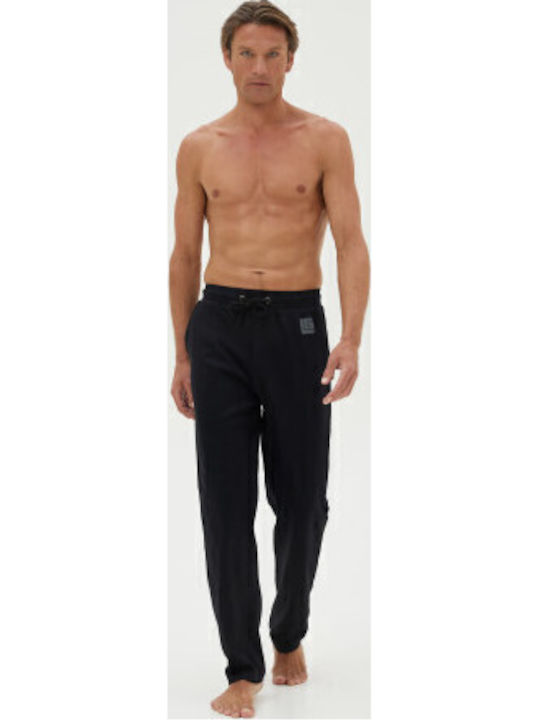 Guy Laroche Black