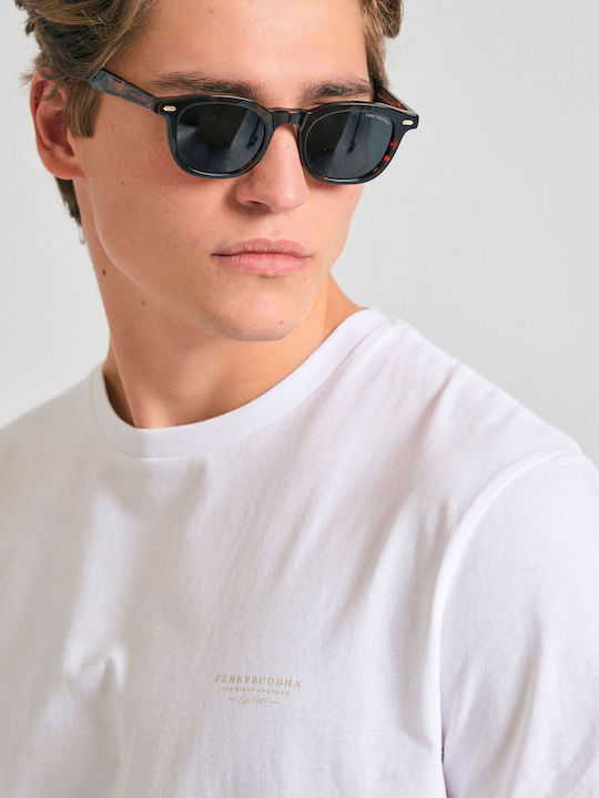 T-shirt White