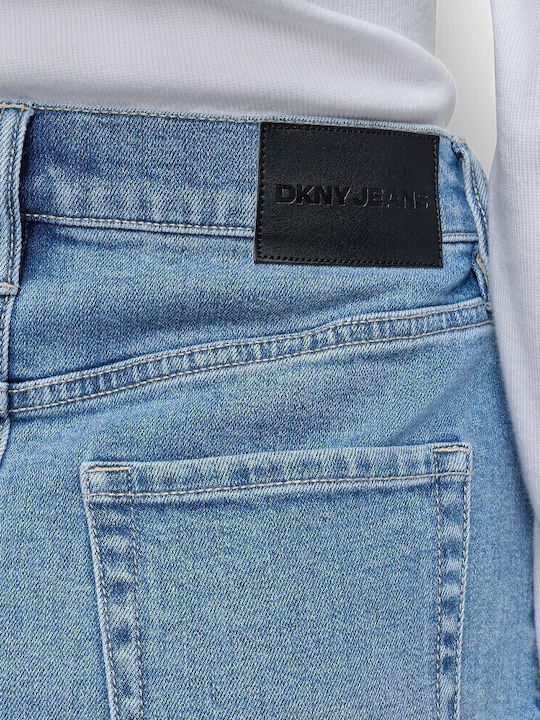 DKNY