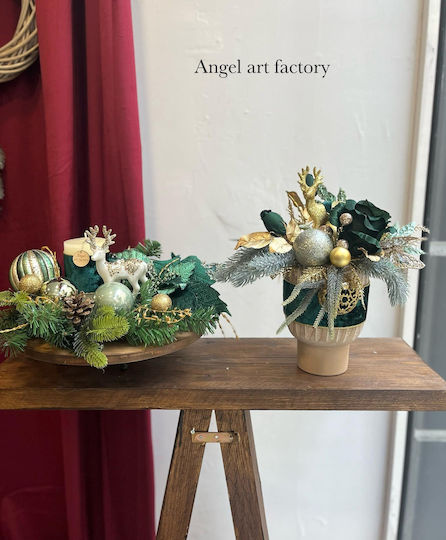 Ghiveci ceramic „Aranjament cu ren” de Crăciun