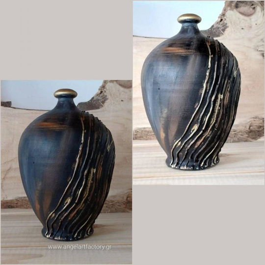 Pușculiță din ceramică embosată