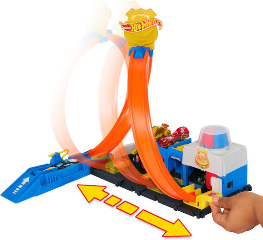 Hot Wheels Police Station Track 1:64 for Ages 3+