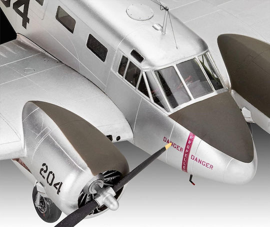 Revell Beechcraft Model 18 Scale Modeling Figure Airplane 131 Pieces in Scale 1:48