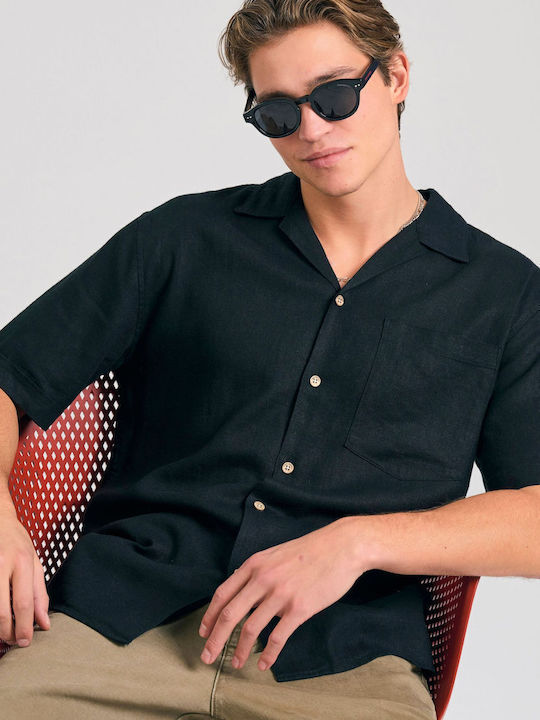 Short-sleeved Linen Shirt in Wide Line Black