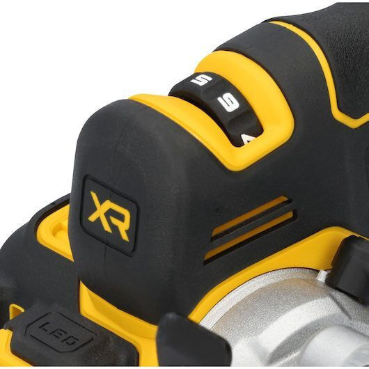 Dewalt Лентов маркуч Самостоятелен с Регулиране на Скоростта и със Система за Аспирация