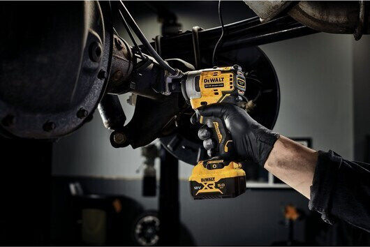 DEWALT DCF901P2 Brushless Μπουλονόκλειδο Μπαταρίας 12V 2x5Ah με Υποδοχή 1/2"