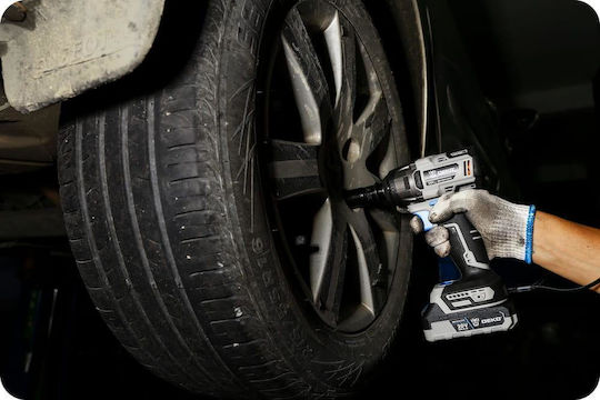 Deko DKBW20XL01-S3 Brushless Impact Wrench Battery 20V 2x2Ah with Socket 1/2"