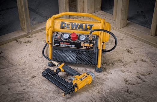 Dewalt Single-Phase Air Compressors with Power 1.5hp and Airtank 6lt DPC6MRC
