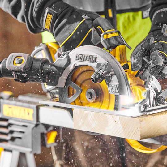 DEWALT DCS573T1 Циркулярна пила 1x6Ах