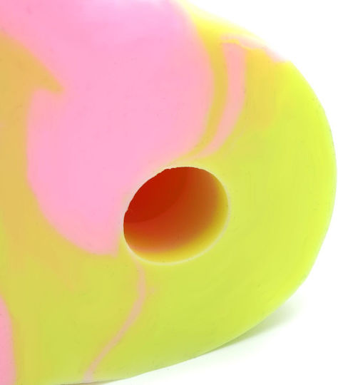 Kiotos Revolt Smash Realistisches Dildo 15cm