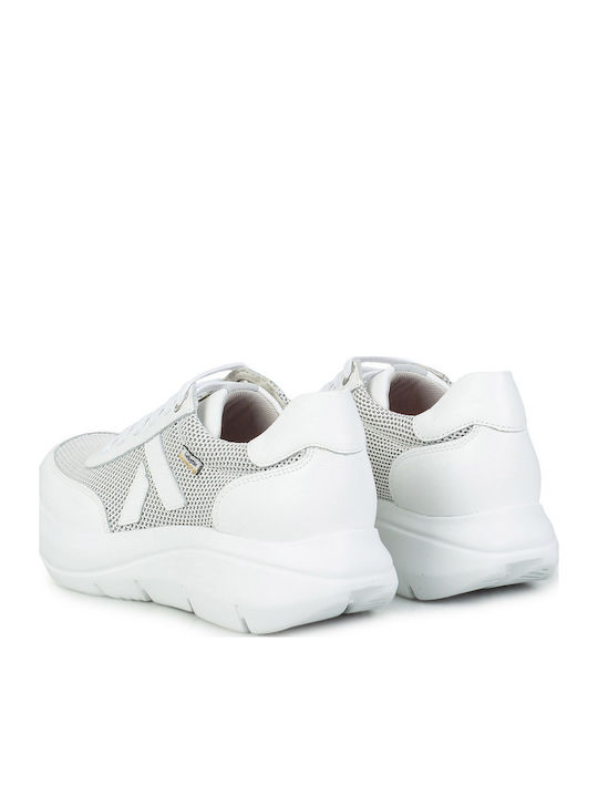 Sneakers White