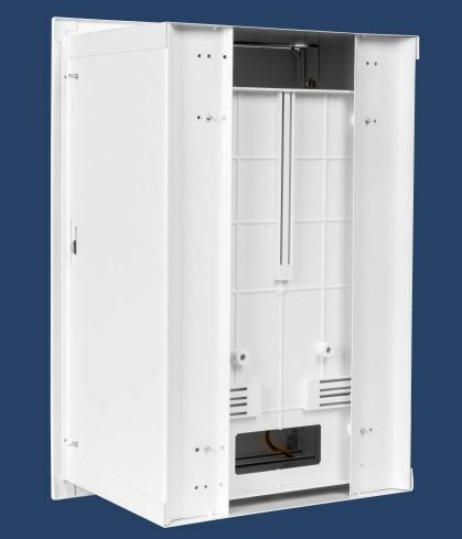 Karwasz Walled Fuse Box