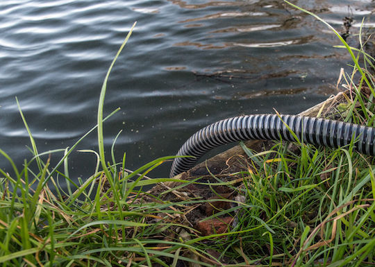 Aquatic Plus Saugschlauch-Set 4 m Schwarz