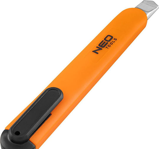 Neo Tools Faltschneider mit Kunststoff Körper und Klingenbreite 9mm