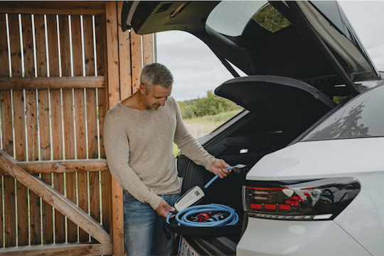 Nrgkick Tragbar Elektroauto-Ladestation 22kW mit Integriertes Kabel Typ 2 (12601000-30001002)