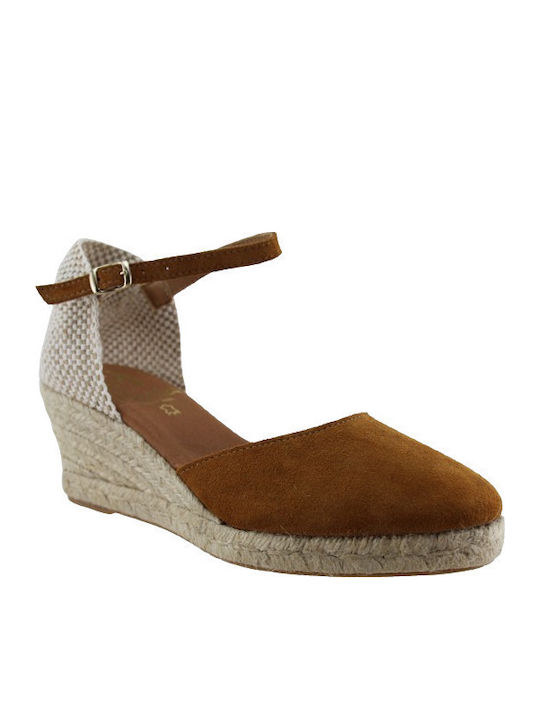 Marila Footwear