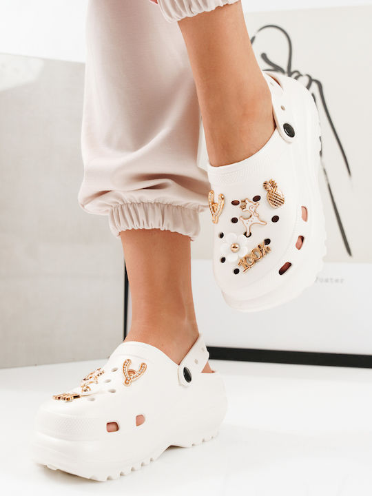 Weiße Clogs mit doppellagiger Profilsohle