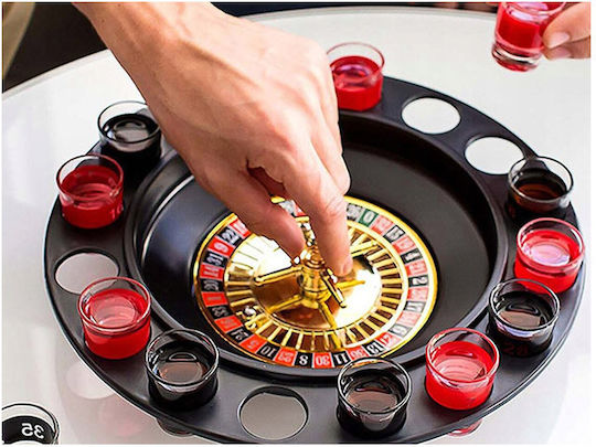 Verk Group Trinkspiel aus Metallisch