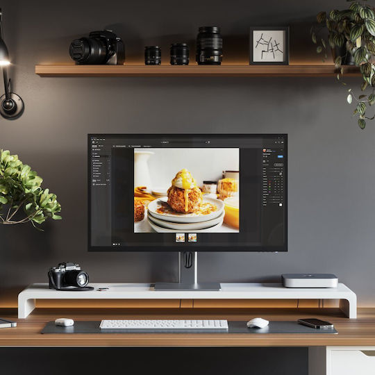 Alogic Clarity Pro Max Webcam IPS HDR Monitor 32" 4K 3840x2160