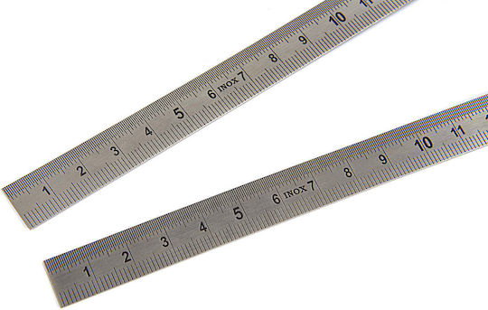 Riglă Metalică Flexibilă 300mm Hbm