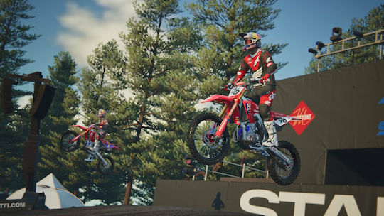 Monster Energy Supercross 25 Първи ден Издание Xbox Series X Игра