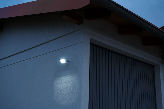 Brennenstuhl Jaro Waterproof LED Floodlight 20W Cold White 6500K IP65