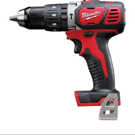 Milwaukee M18 BPP2C-402C Set Impact Screwdriver & Impact Drill Driver 18V with 2 Batteries 4Ah and Case