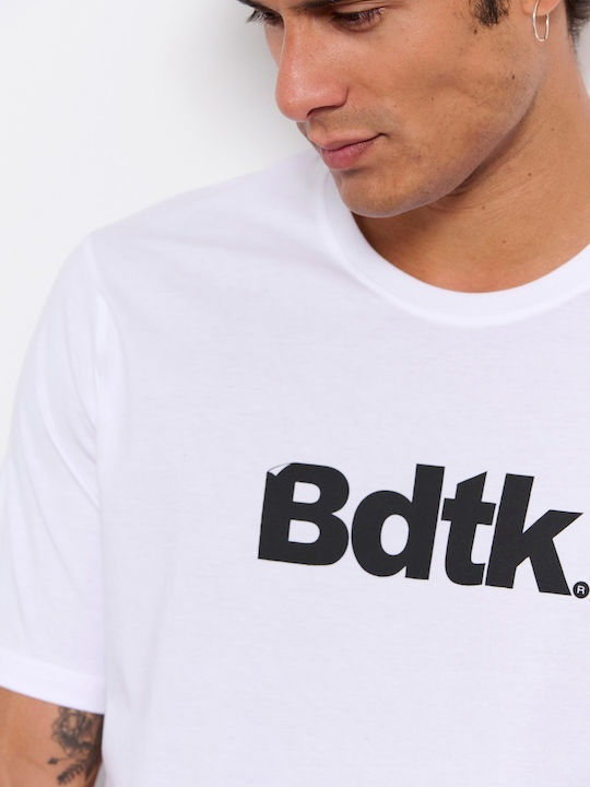 T-shirt White