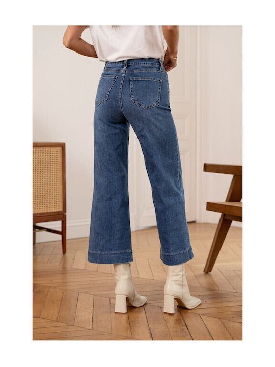 Women's Jean Pants in Wide Leg Style