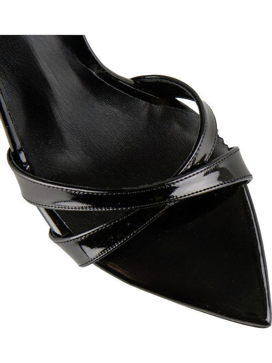 Sandalen aus Lackleder Schwarz
