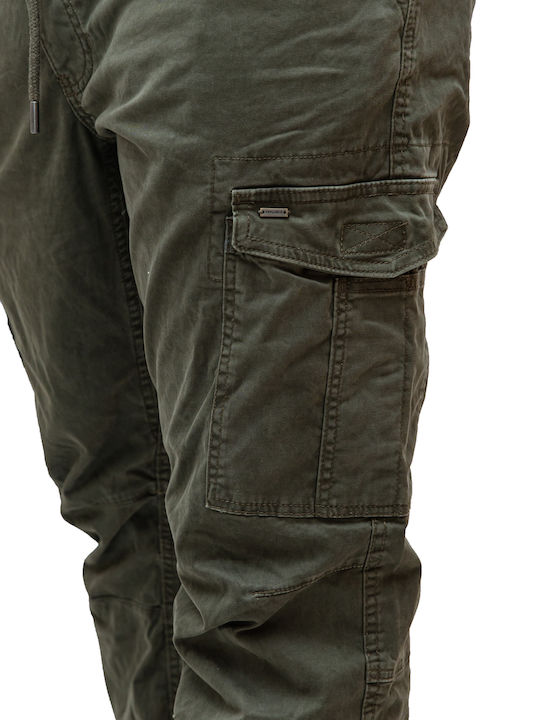 Pantaloni khaki