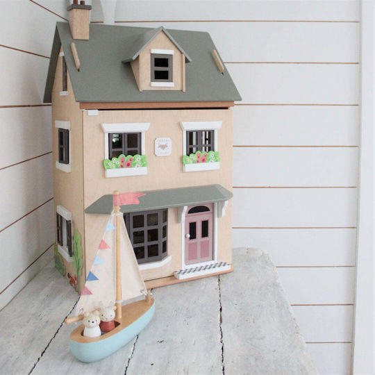 Tender Leaf Toys Sailing Boat