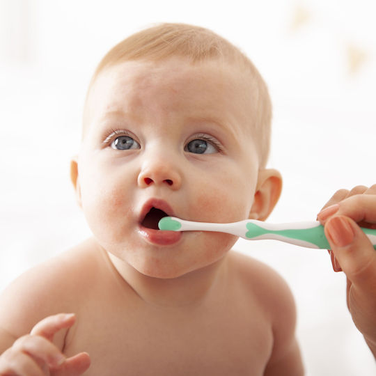 Brush Baby First Brush Teether Βρεφική Οδοντόβουρτσα για 0m+ Mint